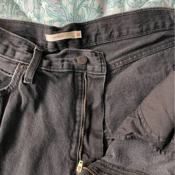 Levi's Women's Black 94 Baggy Straight Leg Jeans - Picture 3 of 8